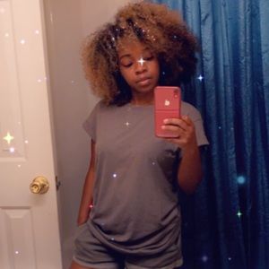 Meet your Posher, Augustina